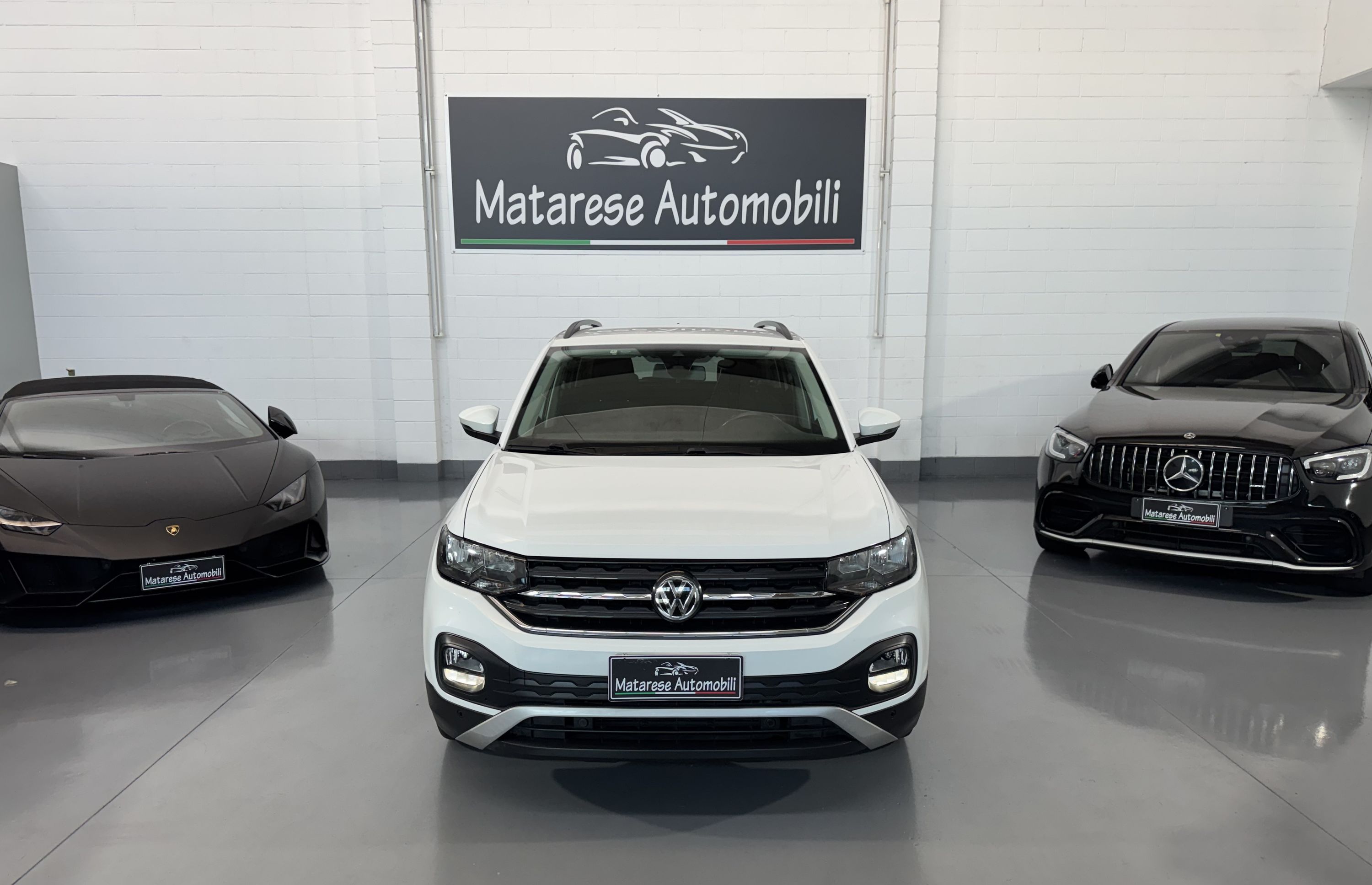 Volkswagen T-Cross DSG 1.0cc 115cv Auto OK Neopatentati CarPlay Finanziabile 2019 — foto 2