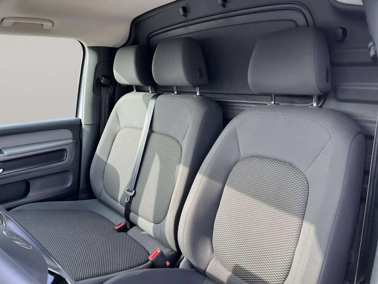 VOLKSWAGEN ID.Buzz Cargo 82kWh Automatico 2024 — foto 8