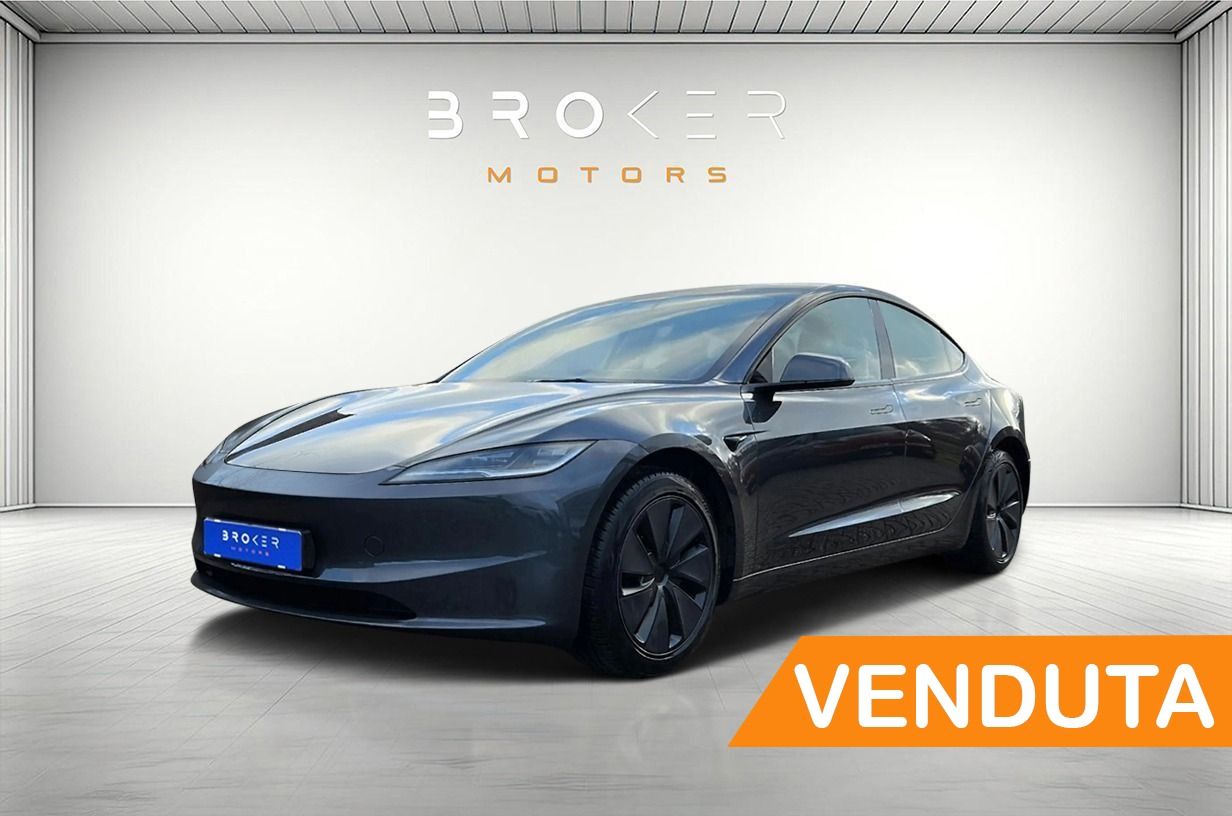 Tesla Model 3 2023
