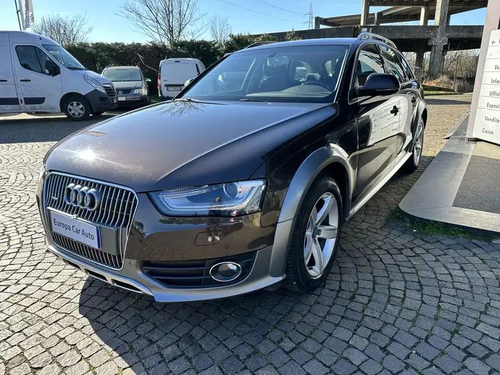 Audi A4 Allroad 2.0 tdi Business Plus 190c s-tronic 2015 — foto 4