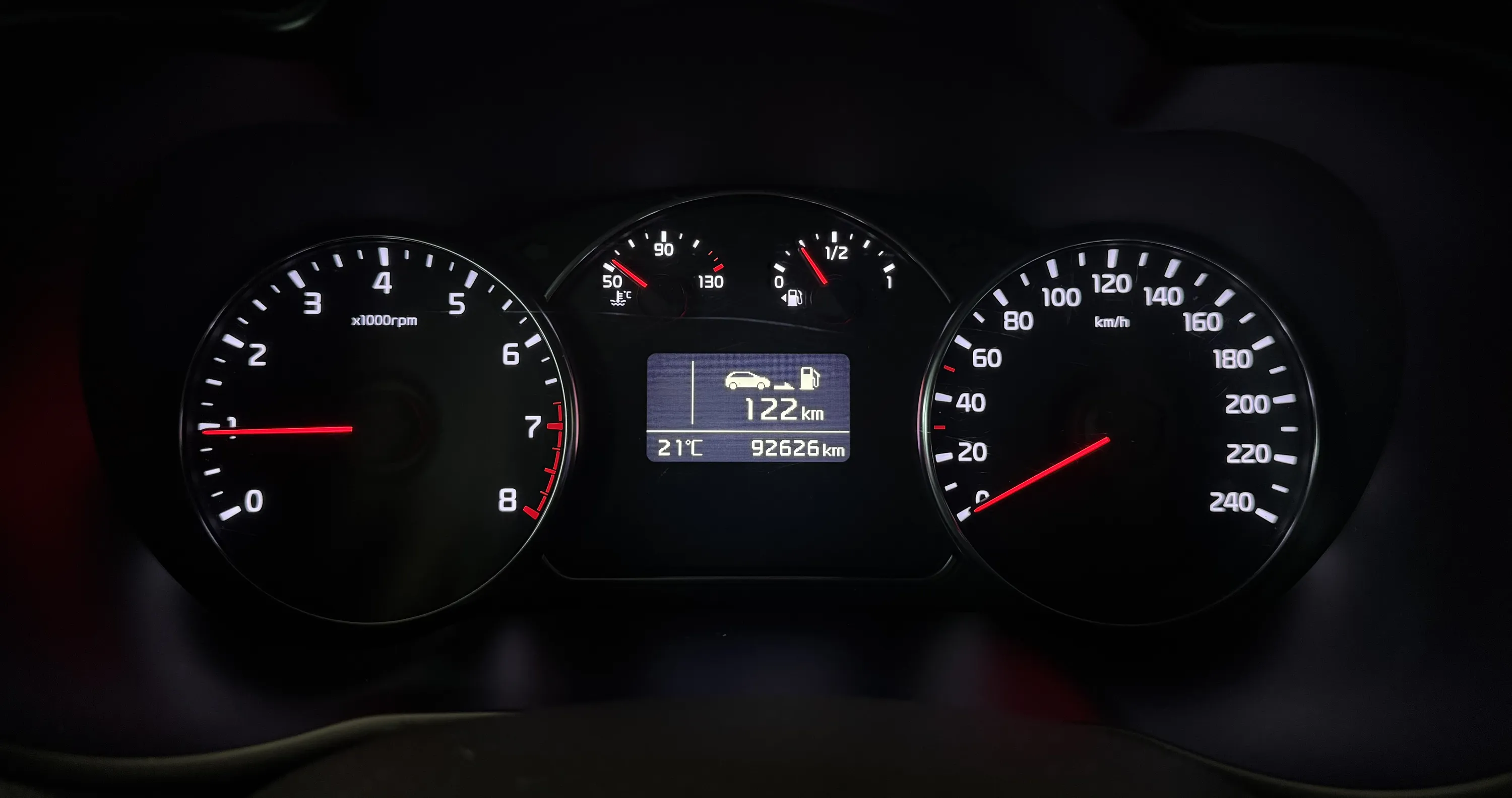 Kia Carens GDI Class 1.6cc 135cv Clima+Bluetooth  OK Neopatentati 2015 — foto 14