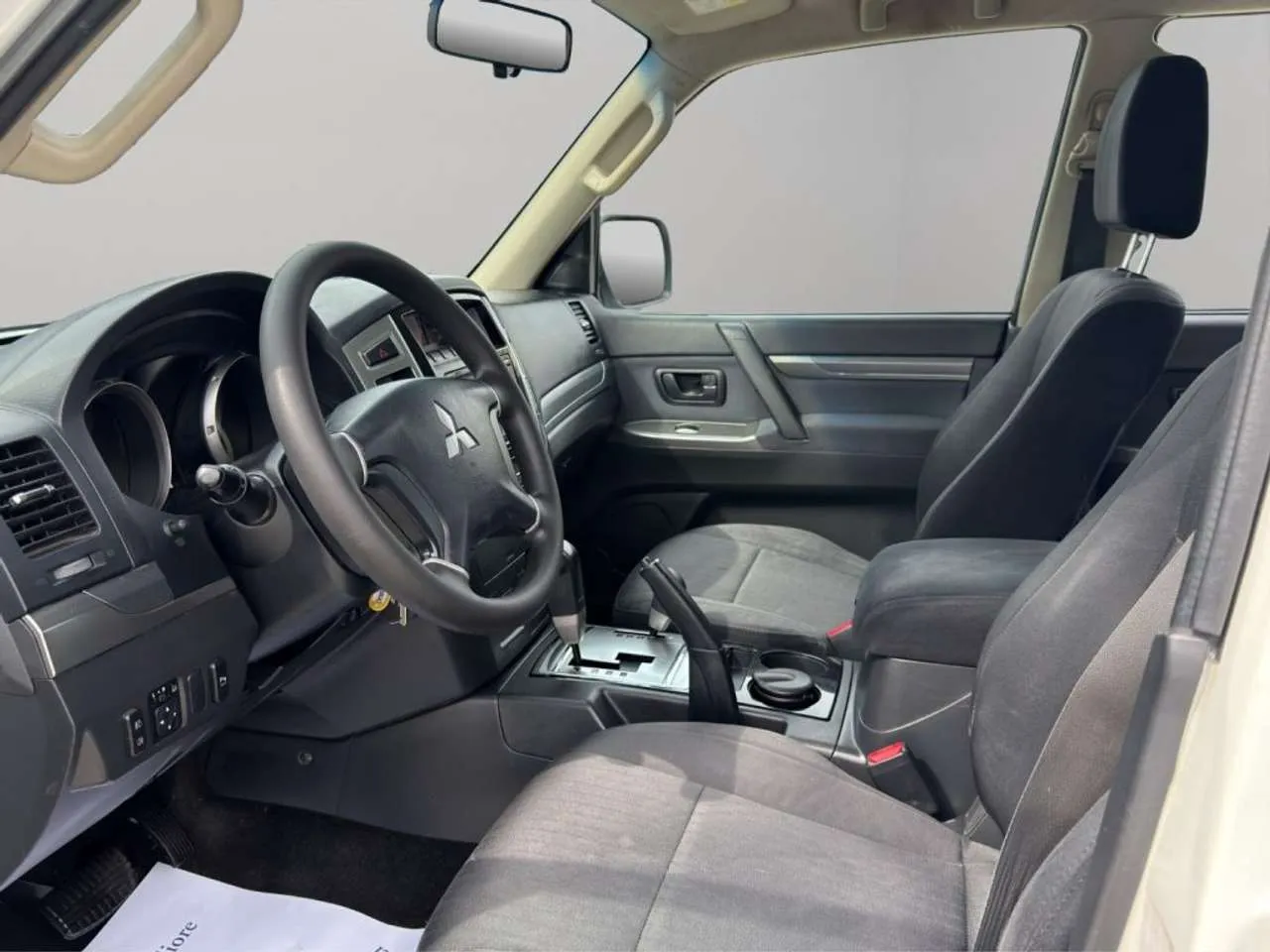 Mitsubishi Pajero 3.2 5p. 7 POSTI - GANCIO 2016 — foto 7