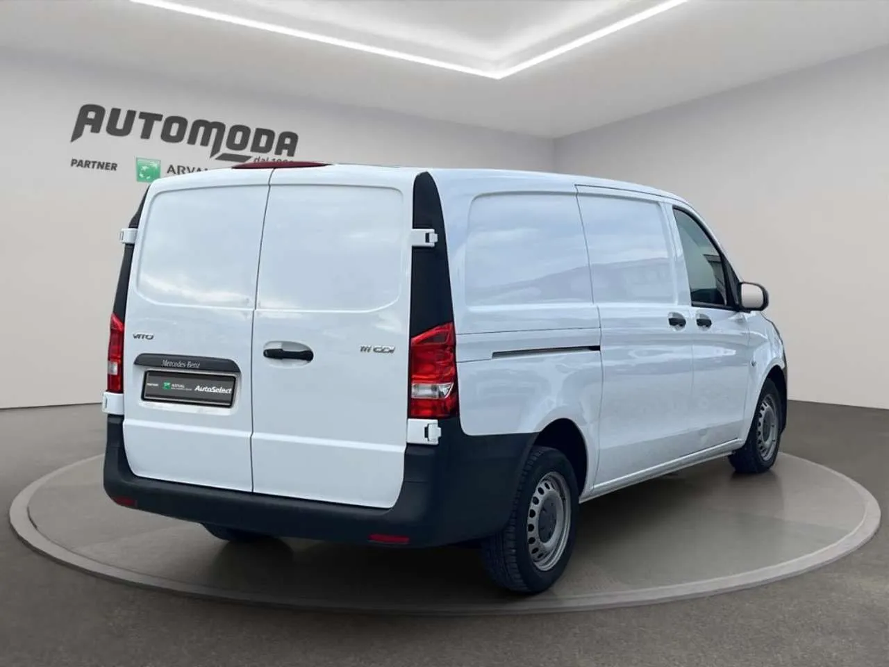 MERCEDES Vito LONG 111 BUSINESS CARGO 2019 — foto 4