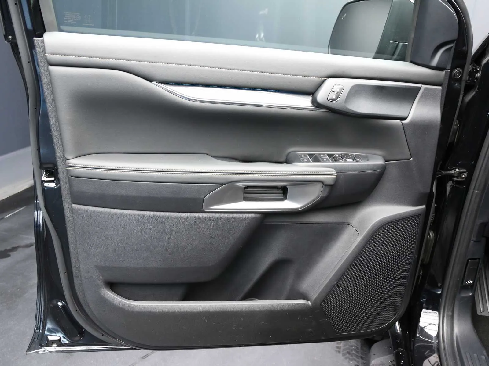 Ford Ranger 2.0 ecoblue doppia cabina Wildtrak awd 205cv auto 2026 — foto 9