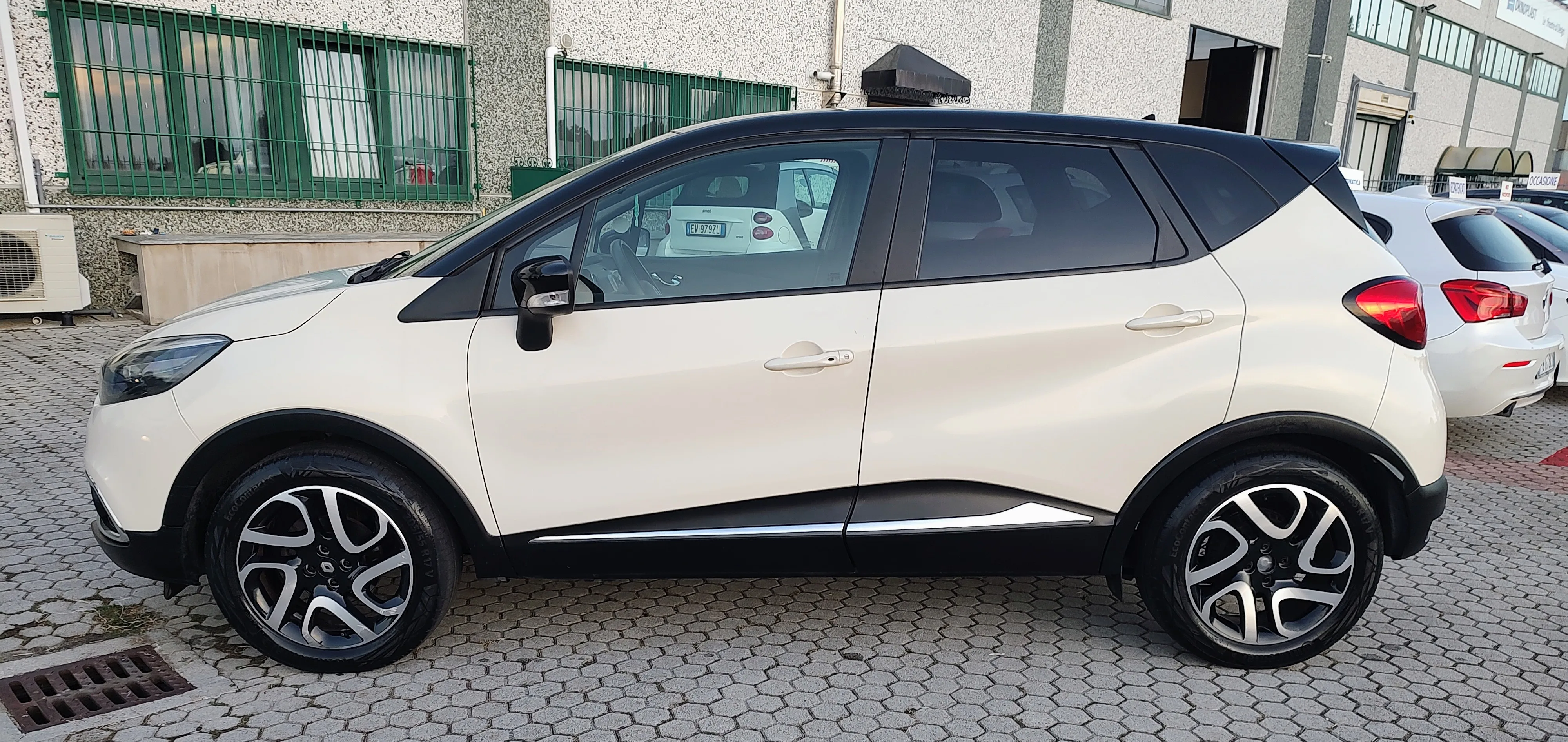 Renault Captur 0.9 tce energy R-Link s&s 90cv 2014 — foto 2