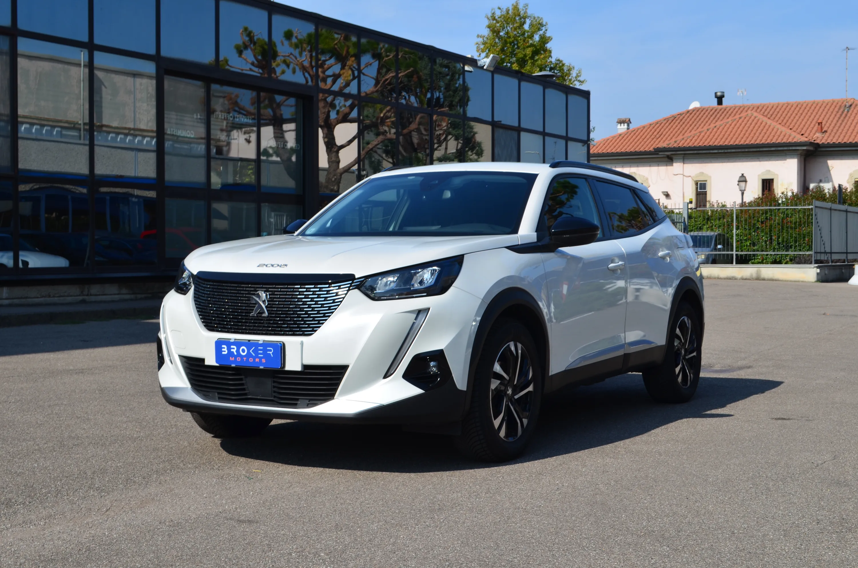 Peugeot 2008 1.2 puretech Allure Pack s&s 130cv