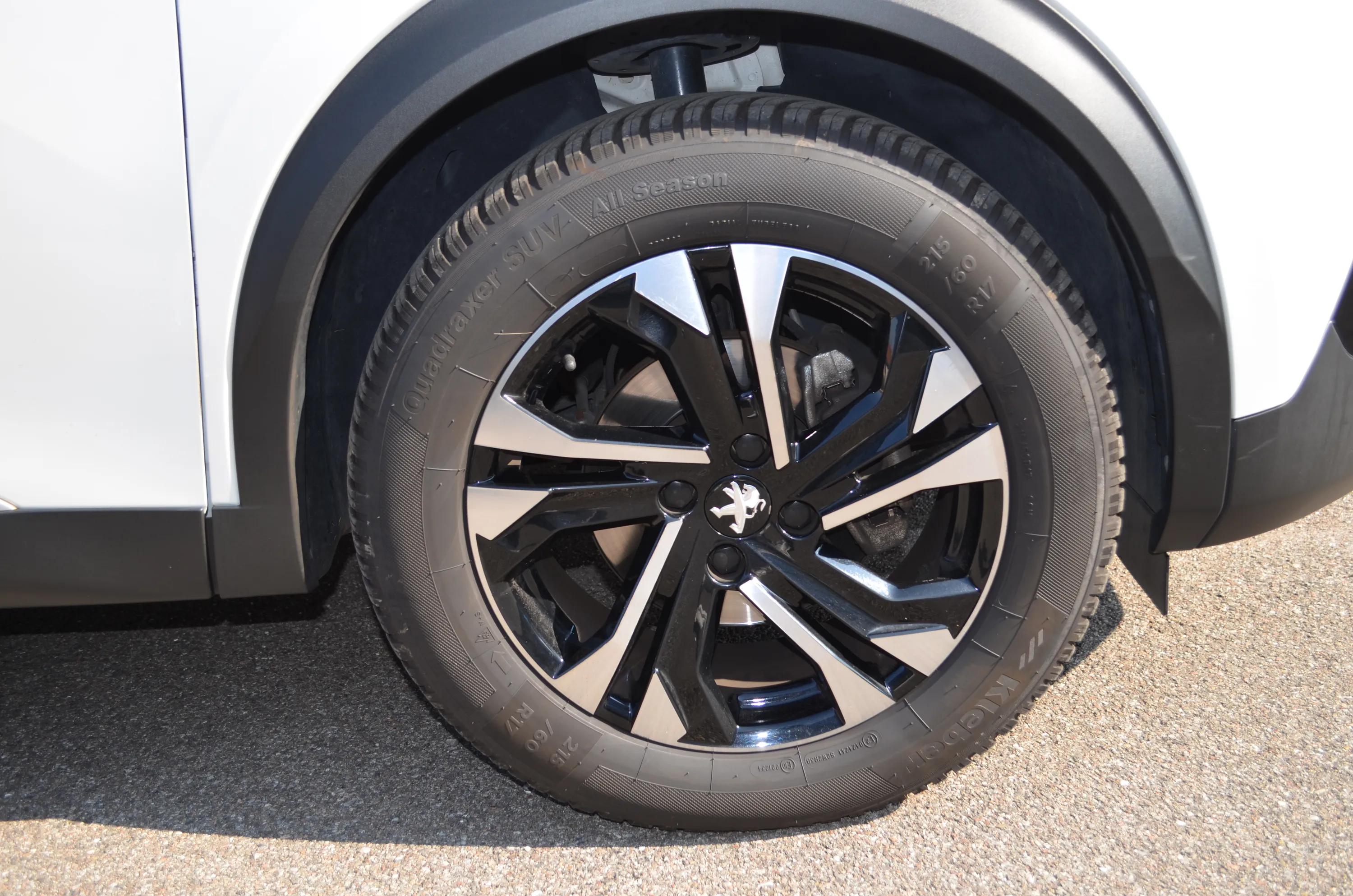 Peugeot 2008 1.2 puretech Allure Pack s&s 130cv 2022 — foto 39