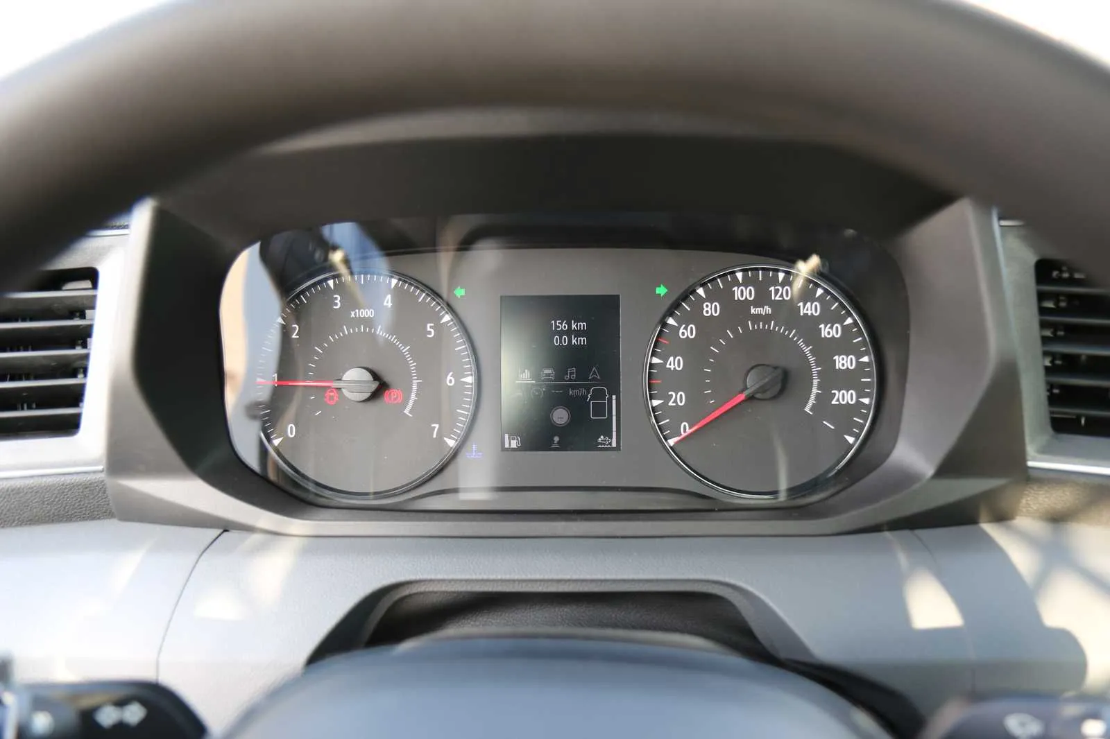 Nissan INTERSTAR (5a Serie) 2.0 dCi 150CV PM 35 Cabinato N-Connecta 2026 — foto 17