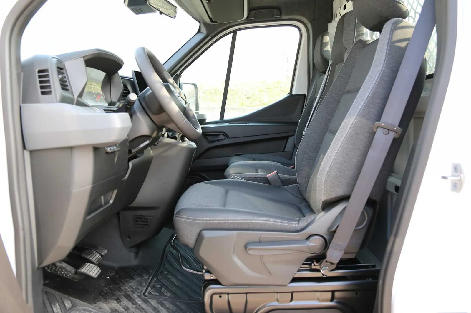 Nissan INTERSTAR (5a Serie) 2.0 dCi 150CV PM 35 Cabinato N-Connecta 2026 — foto 21
