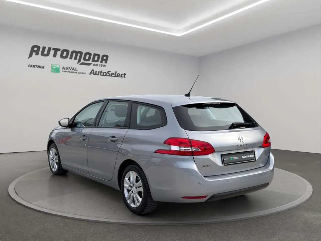 Peugeot 308 1.5 130CV AUTOMATICO 2021 — foto 6