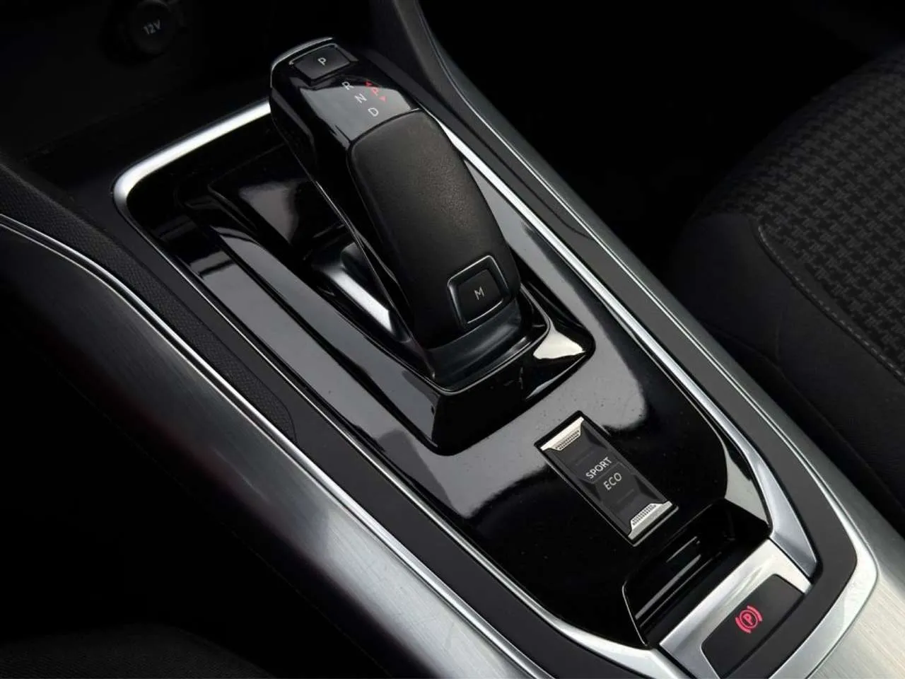 Peugeot 308 1.5 130CV AUTOMATICO 2021 — foto 14