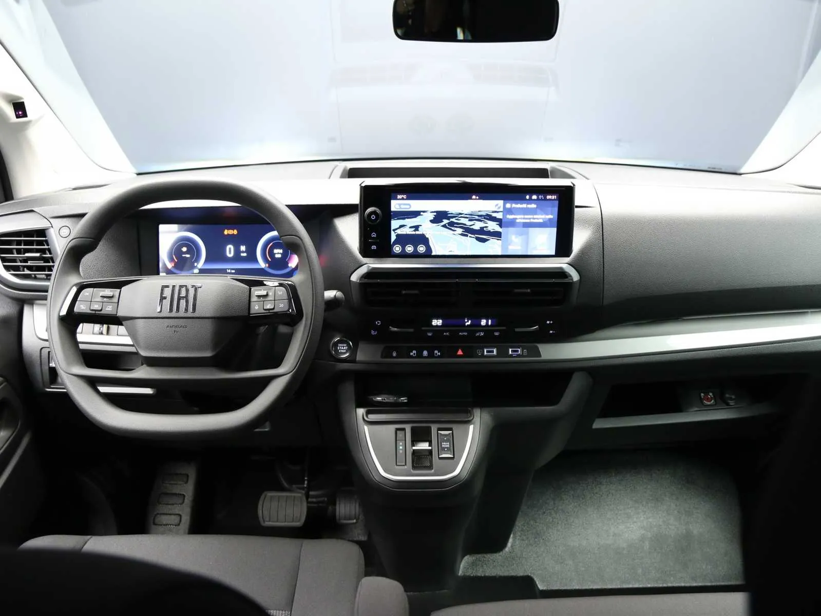 Fiat Ulysse combi M1 2.0 bluehdi 180cv L2H1 at8 2026 — foto 4