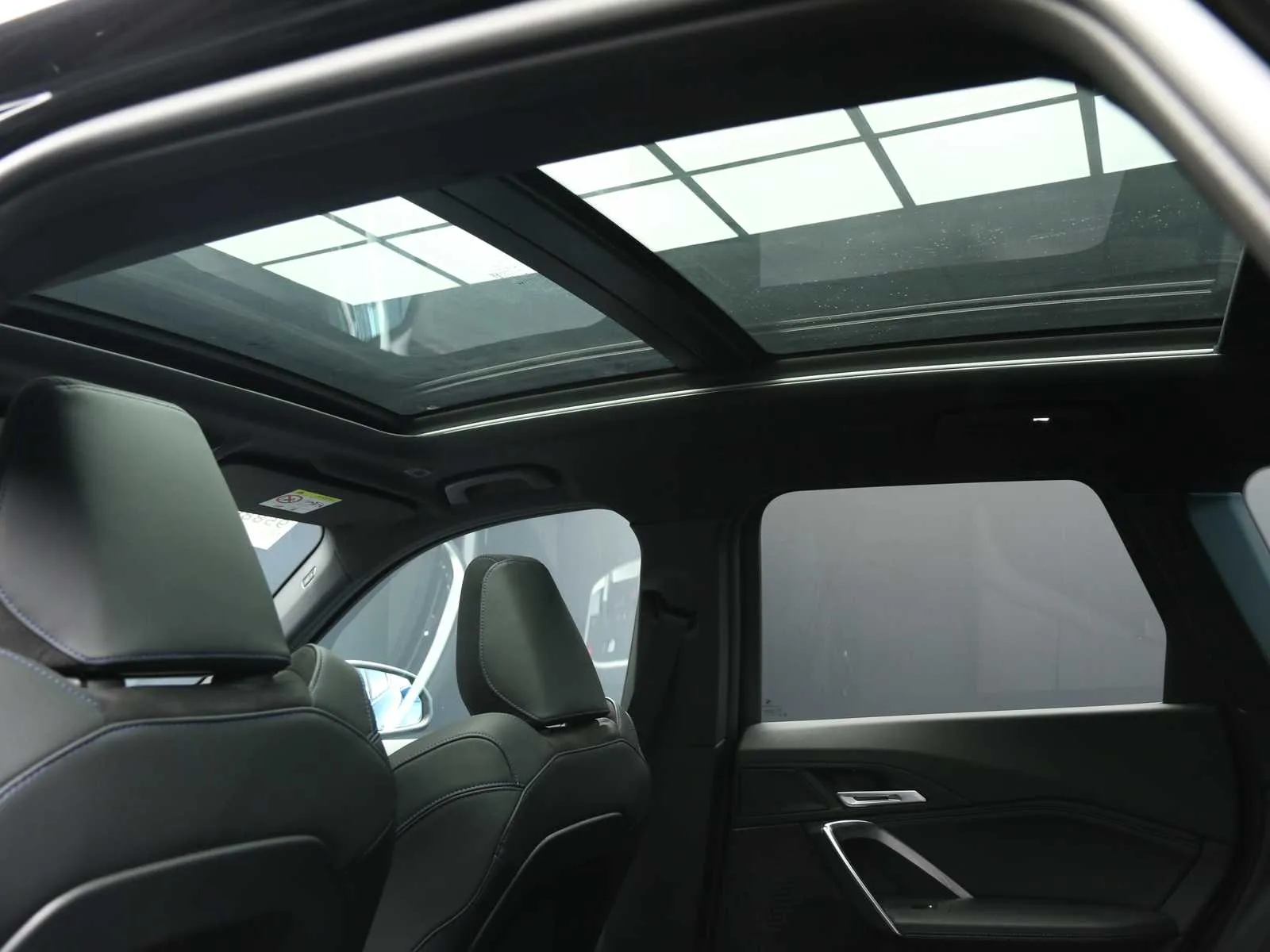 BMW X1 xdrive20d mhev 48V MSport auto 2026 — foto 33