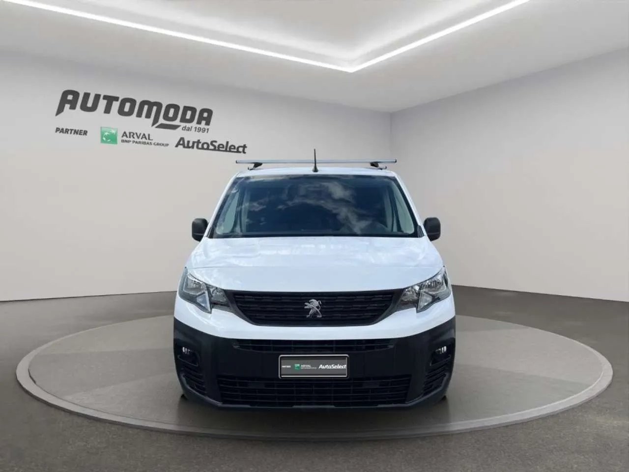 PEUGEOT Partner 1.5HDi 100CV Premium ALLESTITO 2021 — foto 2