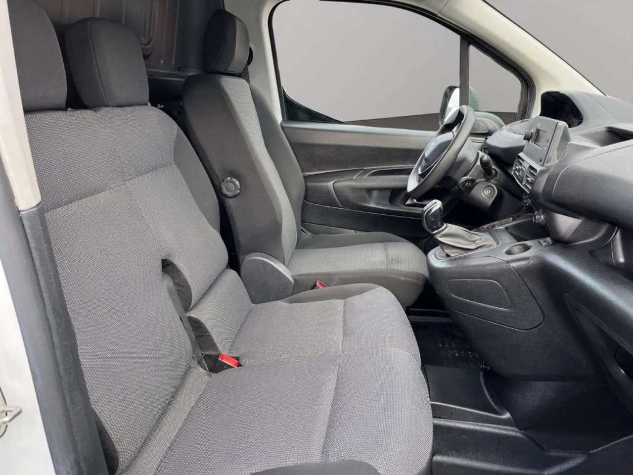 PEUGEOT Partner 1.5HDi 100CV Premium ALLESTITO 2021 — foto 8