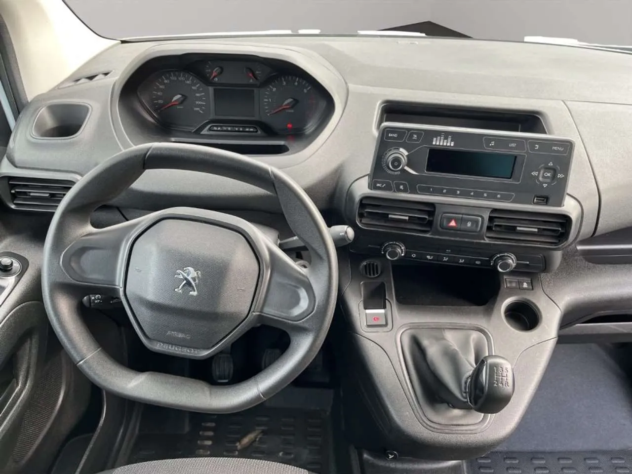 PEUGEOT Partner 1.5HDi 100CV Premium ALLESTITO 2021 — foto 9
