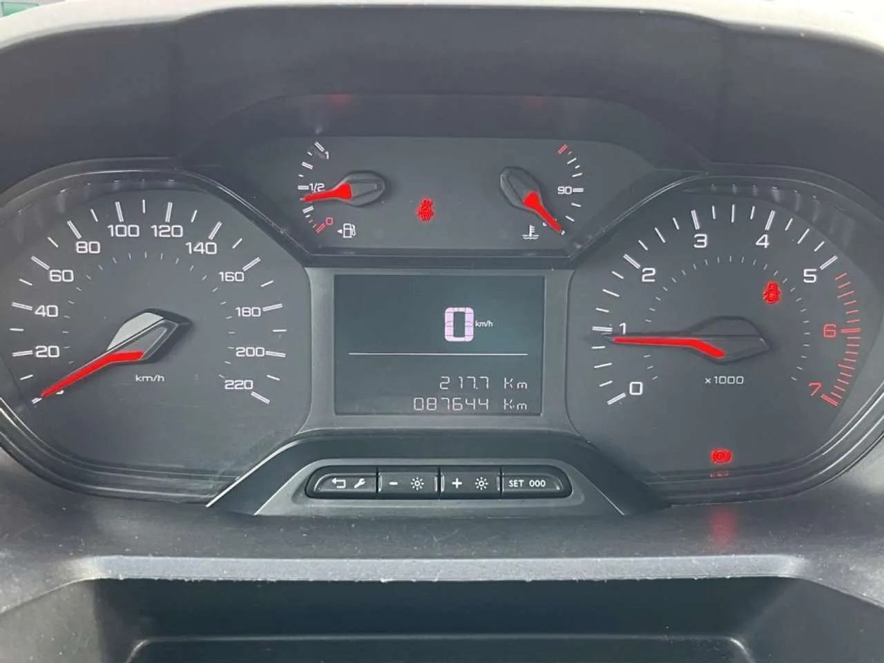 PEUGEOT Partner 1.5HDi 100CV Premium ALLESTITO 2021 — foto 11