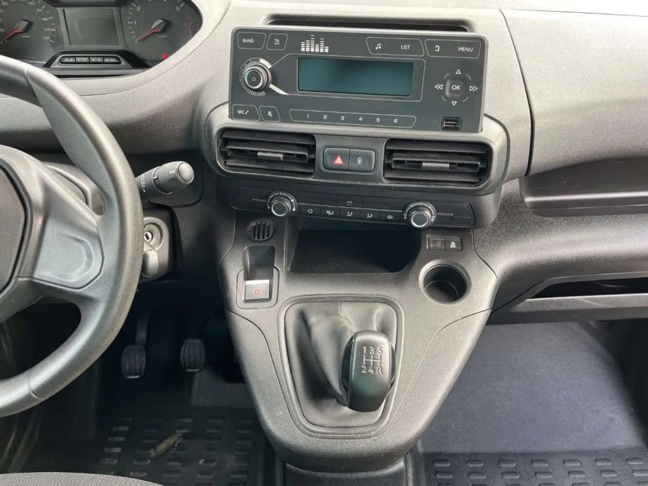 PEUGEOT Partner 1.5HDi 100CV Premium ALLESTITO 2021 — foto 12