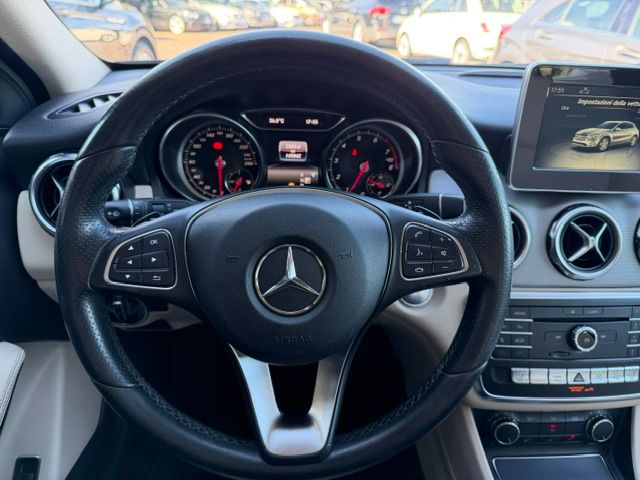 Mercedes GLA 180 Premium auto 2018 — foto 11