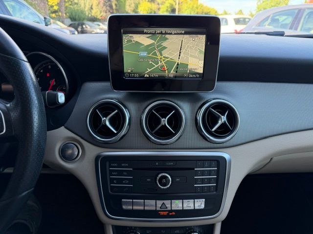 Mercedes GLA 180 Premium auto 2018 — foto 12