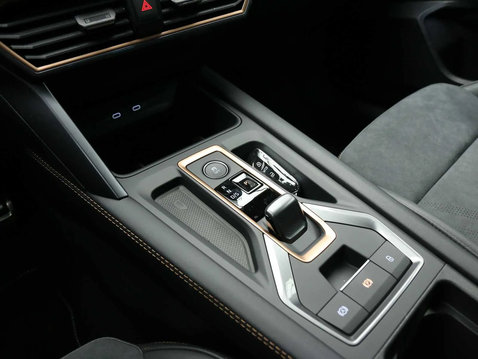 Cupra Formentor 1.5 hybrid 150cv dsg 2026 — foto 20