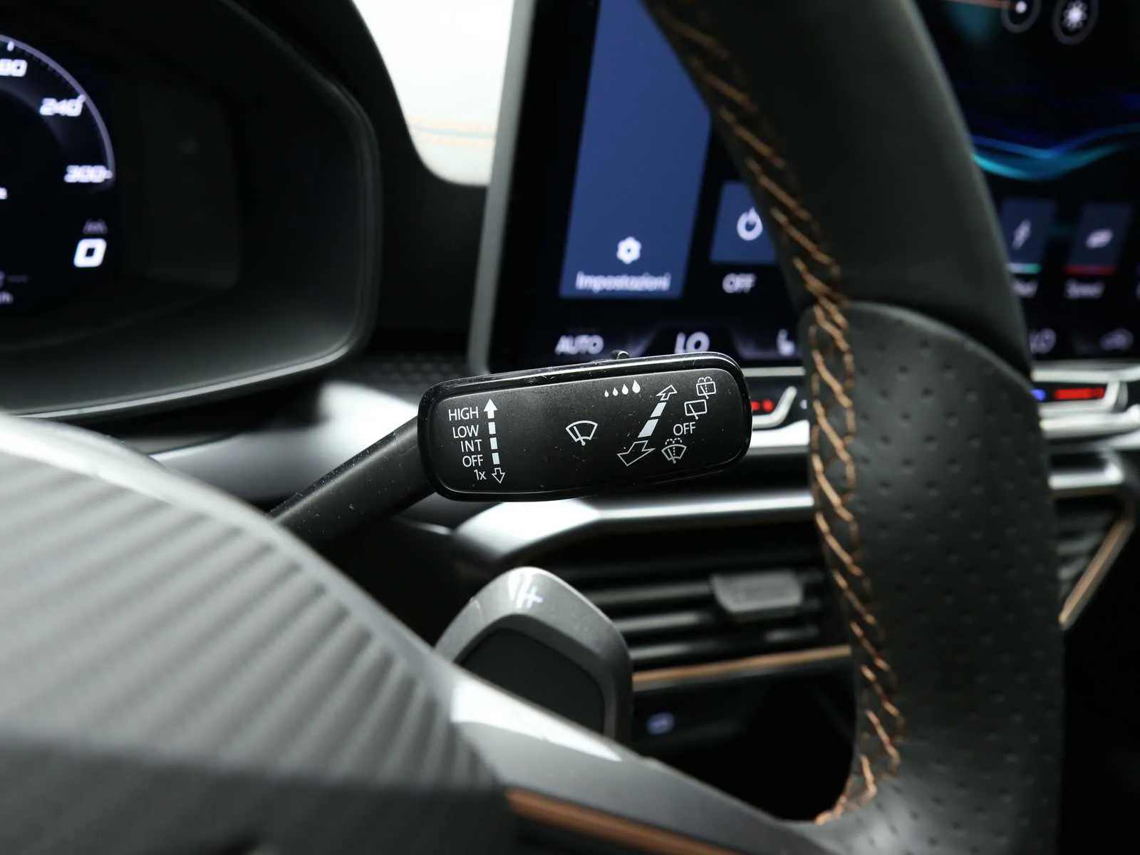 Cupra Formentor 1.5 hybrid 150cv dsg 2026 — foto 13