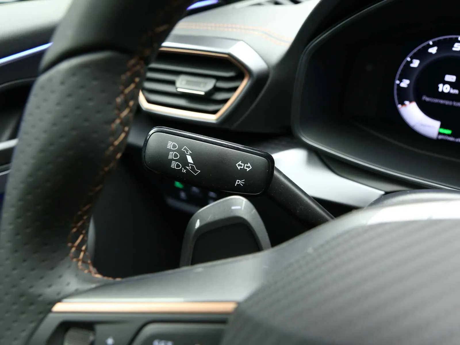 Cupra Formentor 1.5 hybrid 150cv dsg 2026 — foto 12