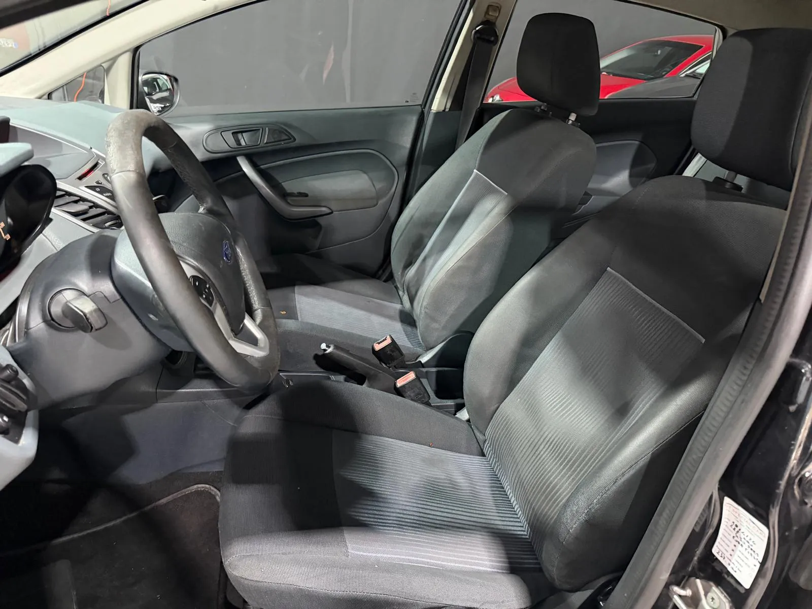 Ford Diesel Neopatentati 5 Posti 2011 — foto 7