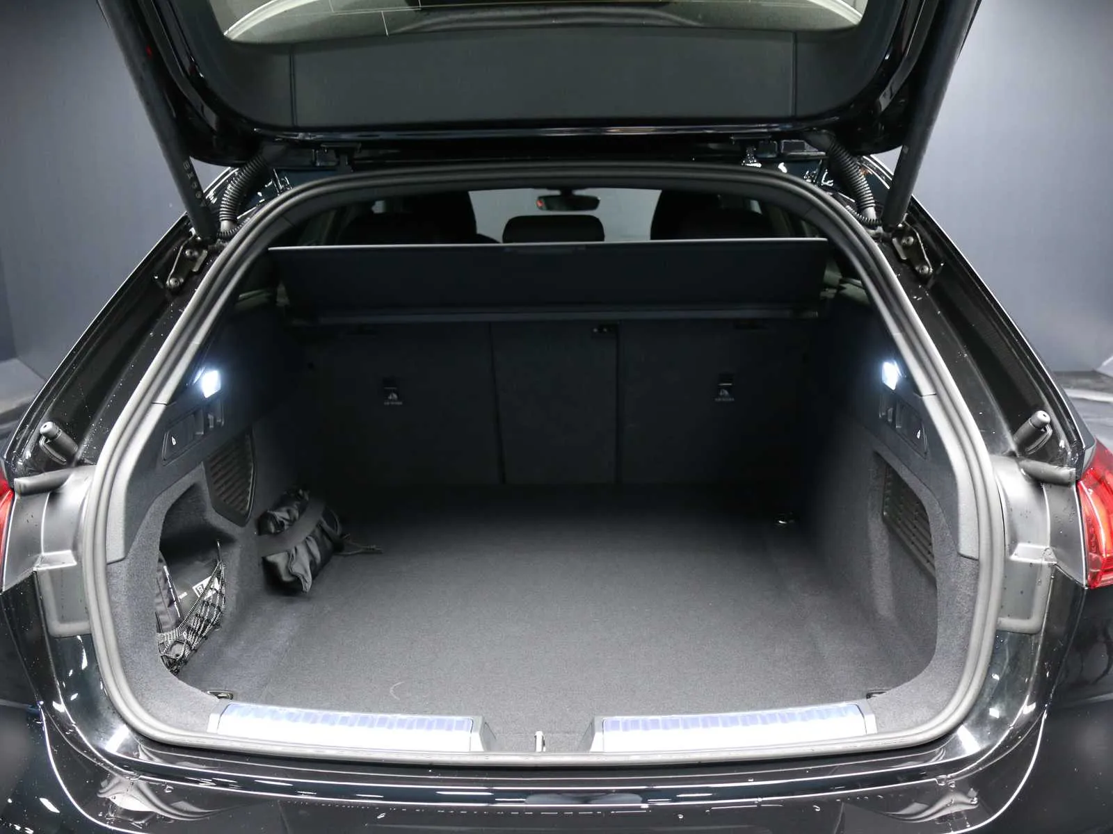Audi A5 Avant 2.0 tdi mhev+ S line edition 204cv s-tronic 2025 — foto 36