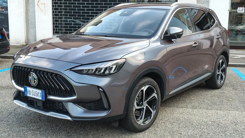 Mg HS 1.5 t Luxury 2024