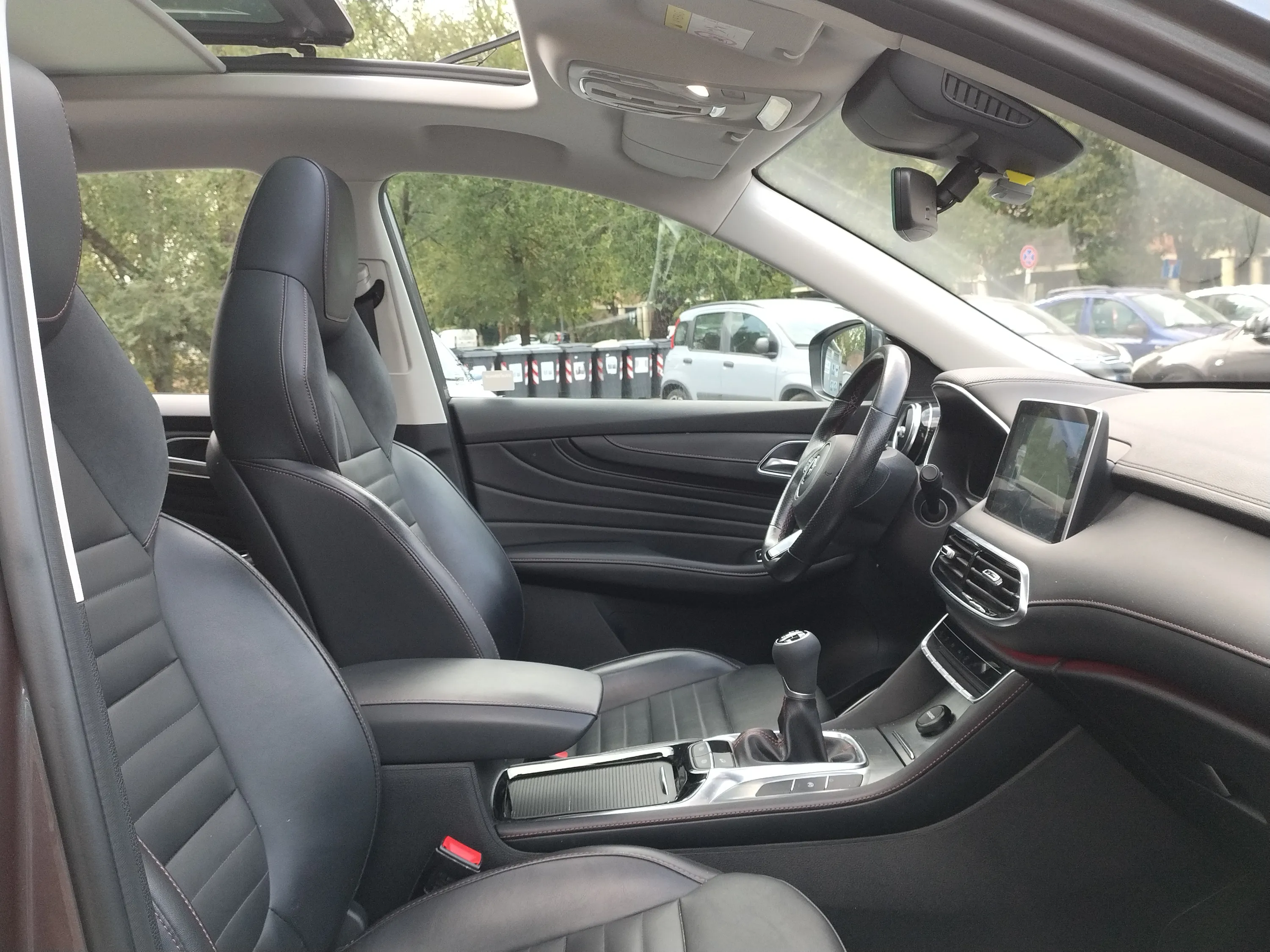 Mg HS 1.5 t Luxury 2024 — foto 29