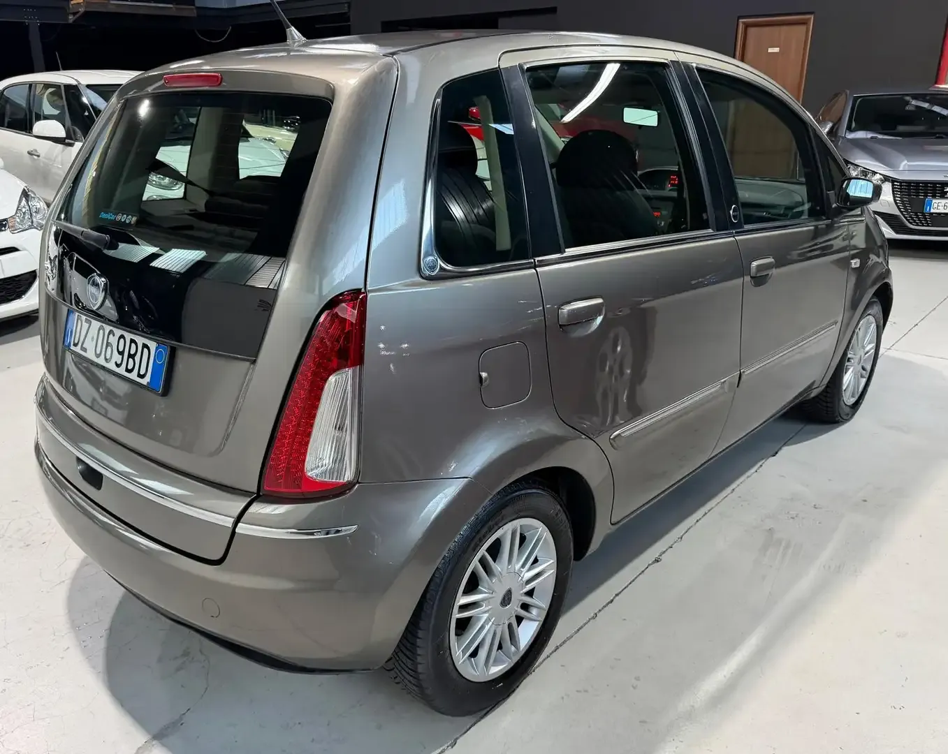 Lancia Musa 1.4 8v Oro ecochic Gpl 2009 — foto 6