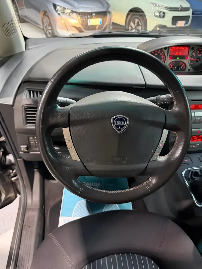 Lancia Musa 1.4 8v Oro ecochic Gpl 2009 — foto 11