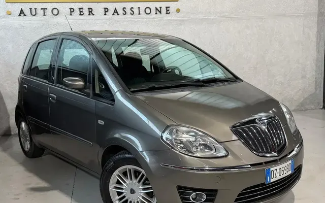 Lancia Musa 1.4 8v Oro ecochic Gpl