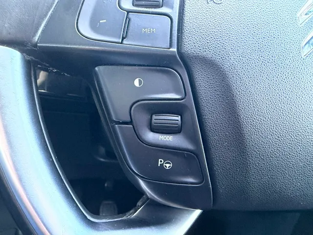 Citroen C4 Grand Picasso 1.6 e-hdi Intensive 115cv 2013 — foto 18
