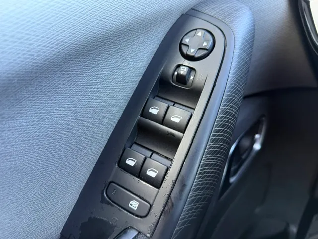 Citroen C4 Grand Picasso 1.6 e-hdi Intensive 115cv 2013 — foto 19