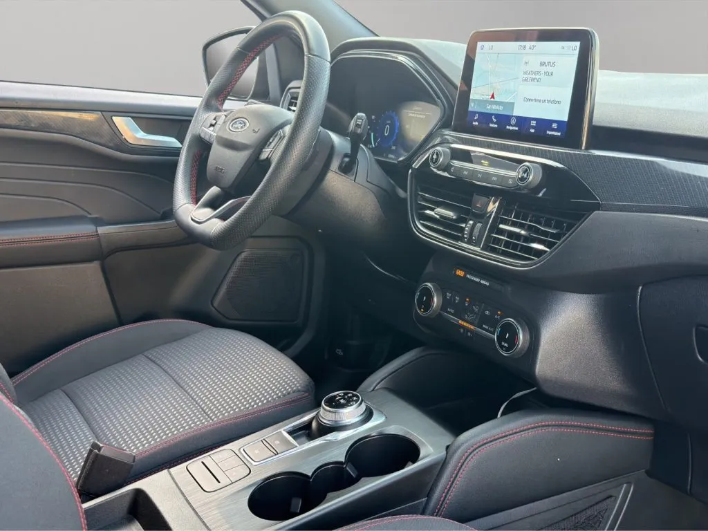 Ford 2.0 120CV 2WD ST-Line Auto 2023 — foto 10