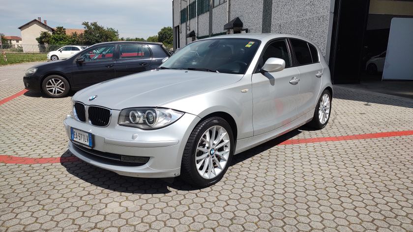 BMW 118d 5p 2.0 Futura 143cv dpf 2010