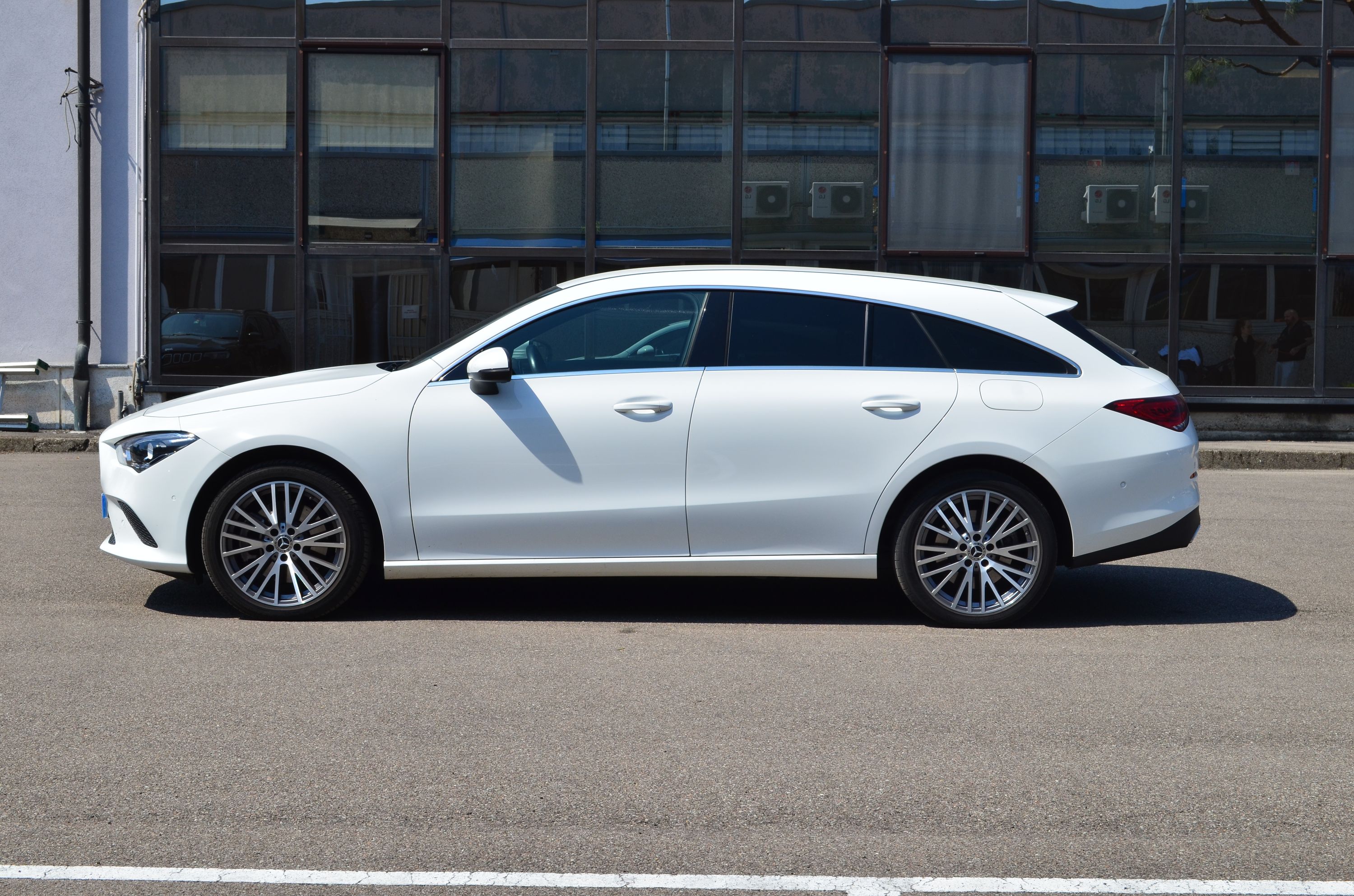 Mercedes CLA SW 250 e phev (eq-power) 224cv Sport auto 2023 — foto 3