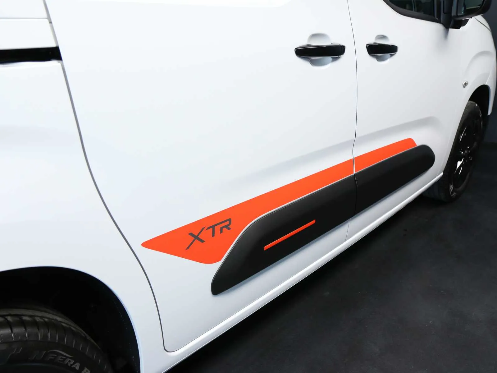 Citroen Berlingo van M 1.5 bluehdi 100cv S&S Serie Speciale XTR 2026 — foto 35