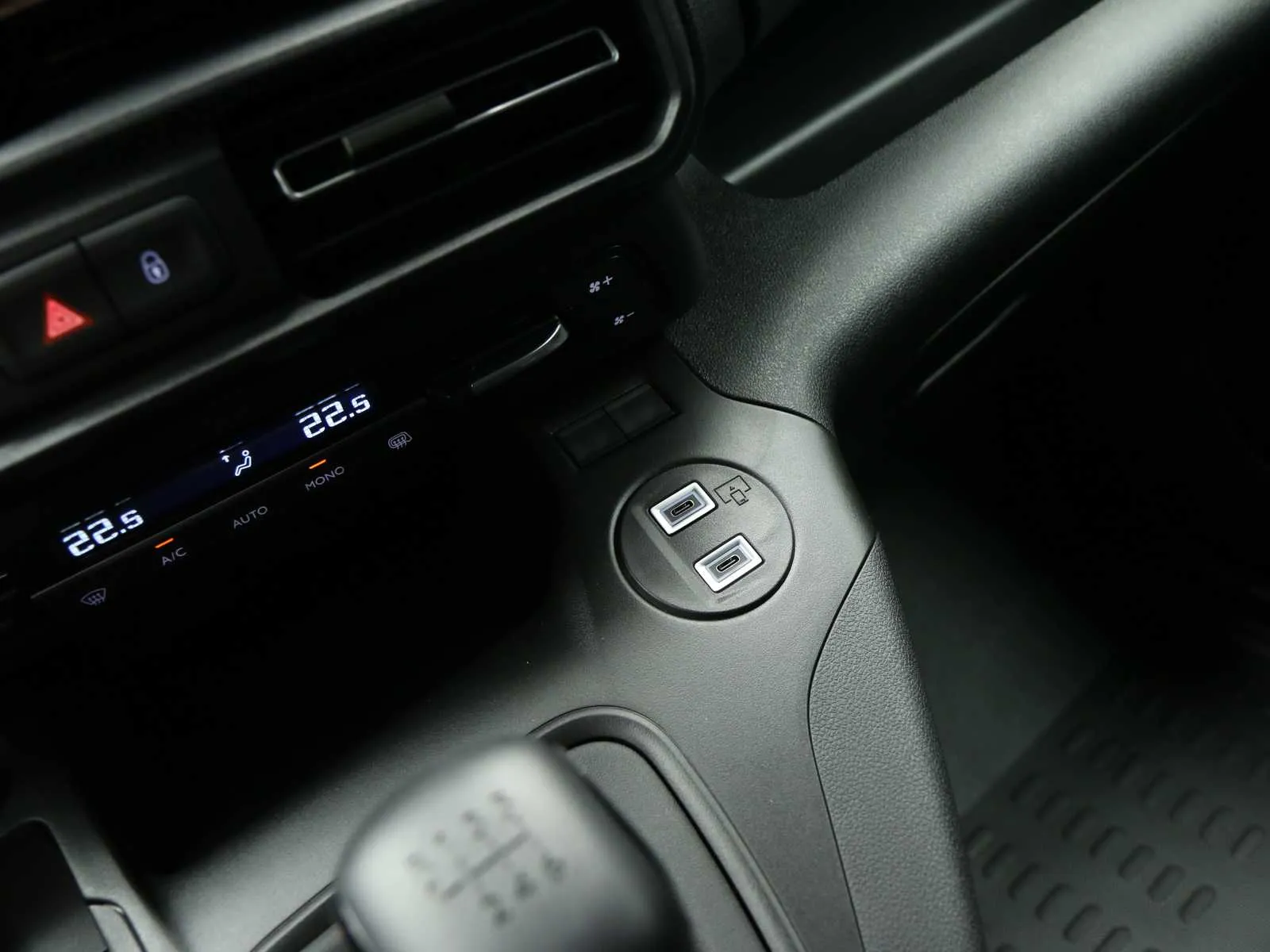 Citroen Berlingo van M 1.5 bluehdi 100cv S&S Serie Speciale XTR 2026 — foto 27