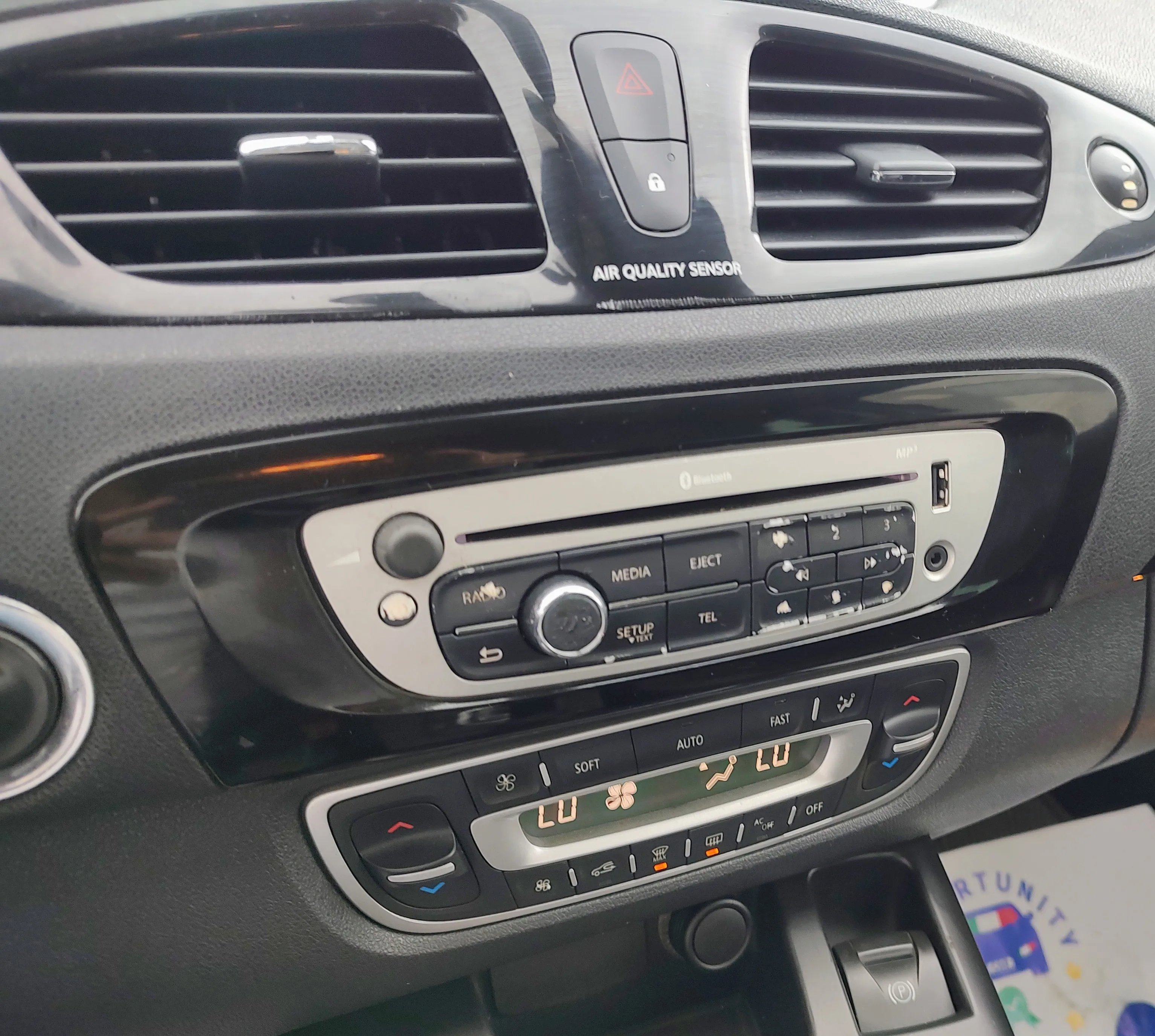 Renault Scenic 1.6 dci (energy) Bose s&s 130cv 2012 — foto 15