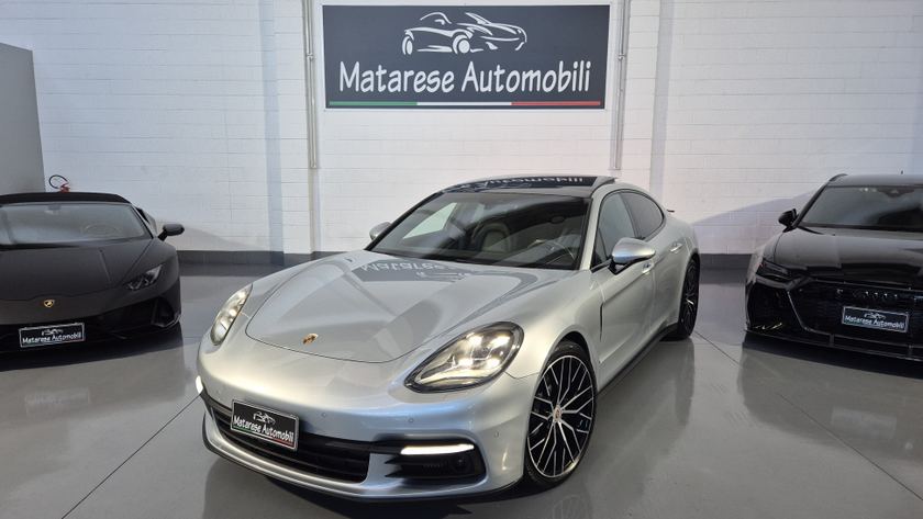 Porsche Panamera 4s 4.0 V8 421cv Tetto PASM FullLed Radar GARANZIA 2017