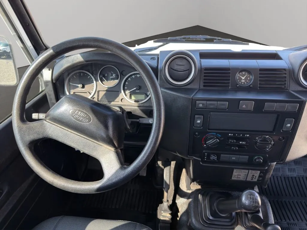Land Rover 2.2 TD4 110 PICK-UP 2012 — foto 9