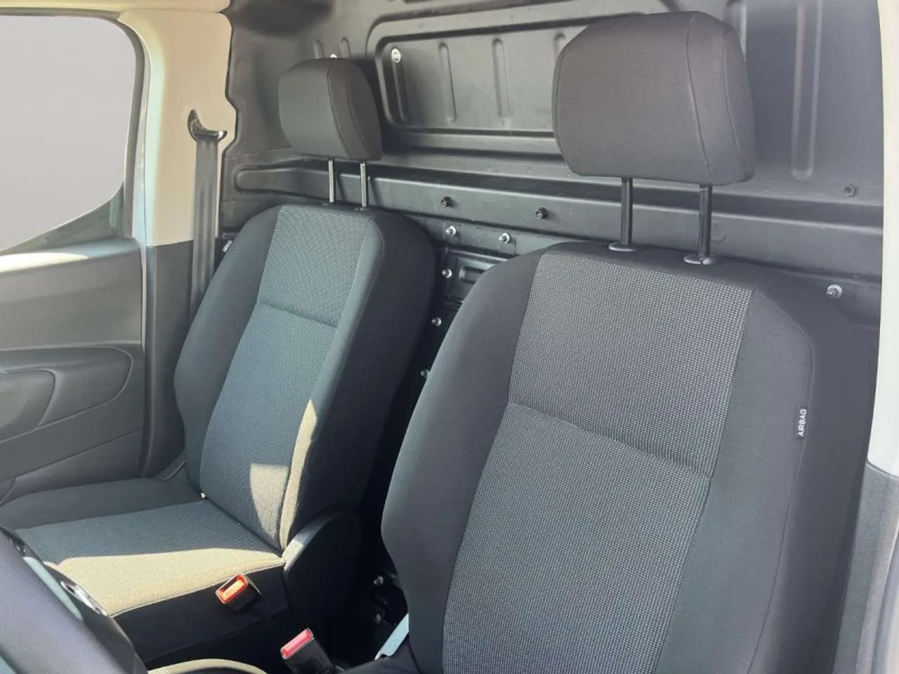 OPEL Combo 1.5 130CV DIESEL ALLESTITO 2025 — foto 8