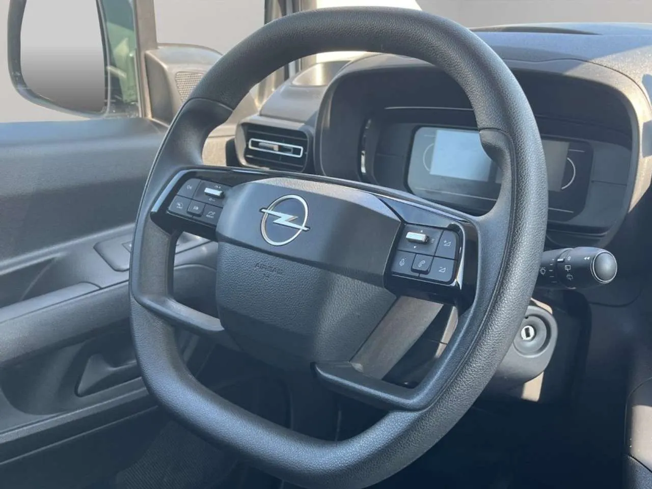 OPEL Combo 1.5 130CV DIESEL ALLESTITO 2025 — foto 11