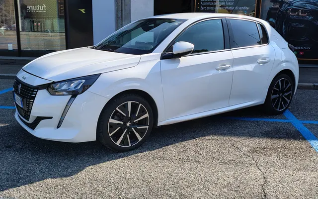 Peugeot 208 1.2 puretech Allure s&s 100cv eat8 my20