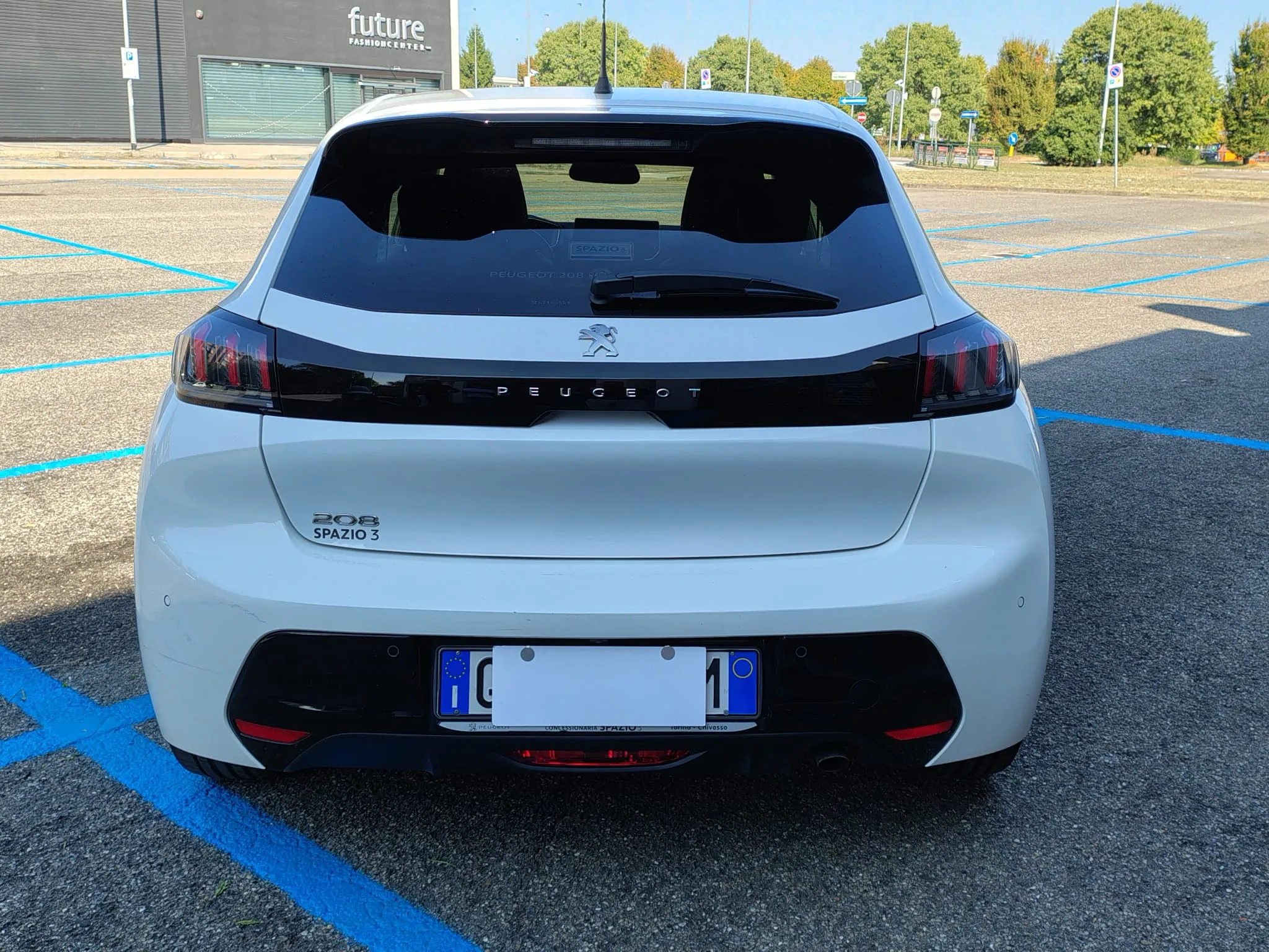 Peugeot 208 1.2 puretech Allure s&s 100cv eat8 my20 2020 — foto 4