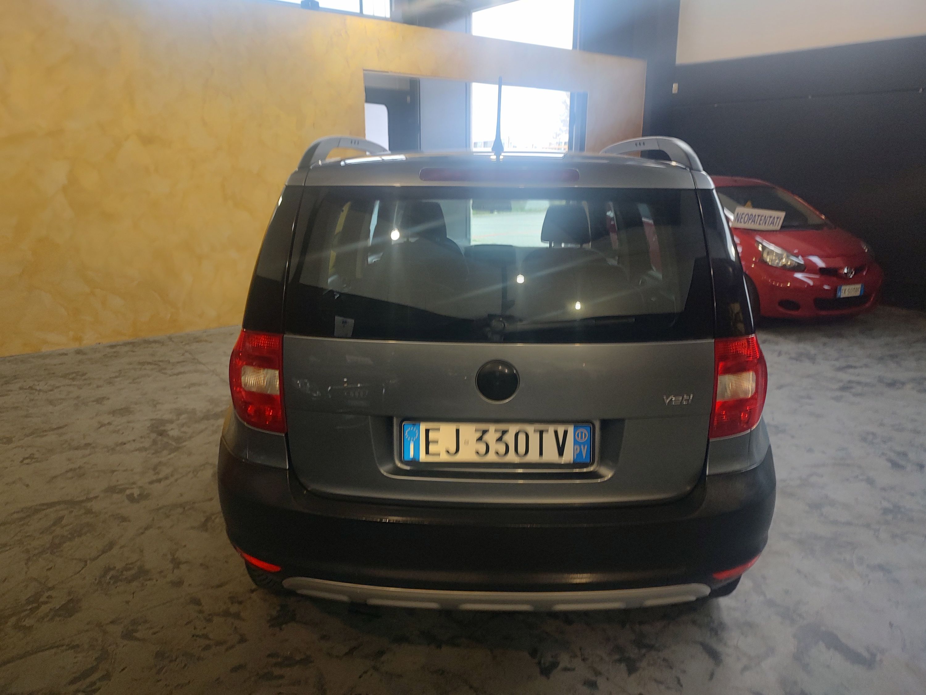 Skoda Yeti 1.2 tsi Ambition (adventure) 2011 — foto 4