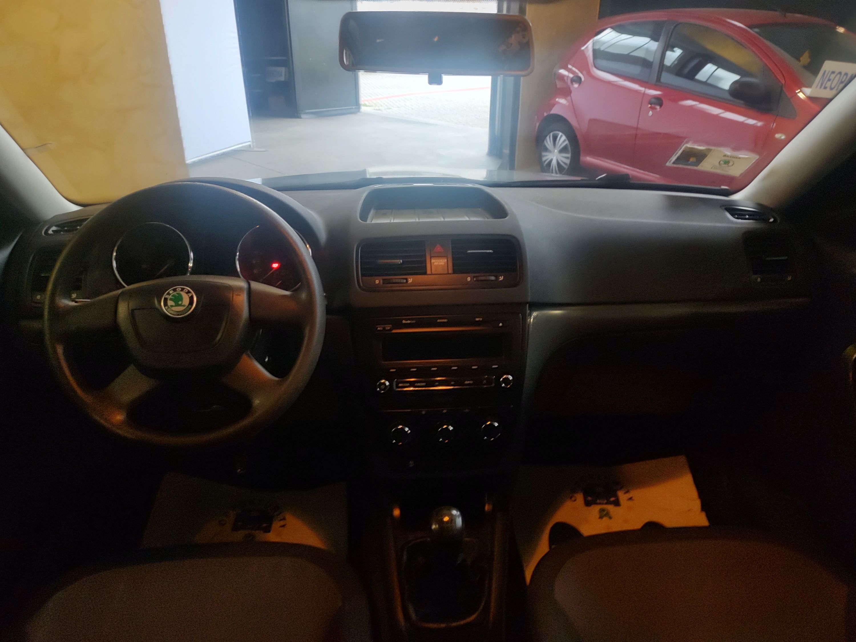 Skoda Yeti 1.2 tsi Ambition (adventure) 2011 — foto 11